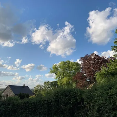 De Caractere Le Lys Bleu *