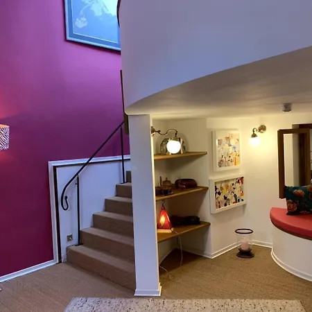 De Caractere Le Lys Bleu * Limbourg