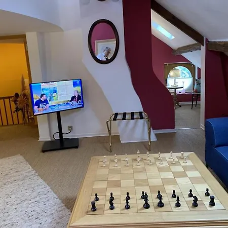 De Caractere Le Lys Bleu Holiday home Limbourg