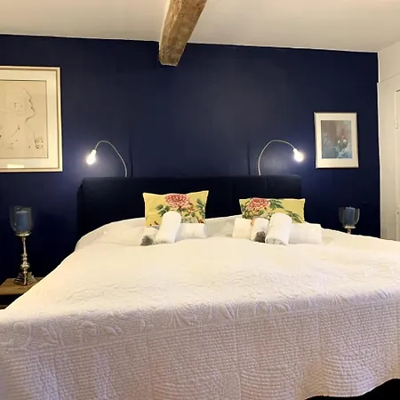 De Caractere Le Lys Bleu Limbourg