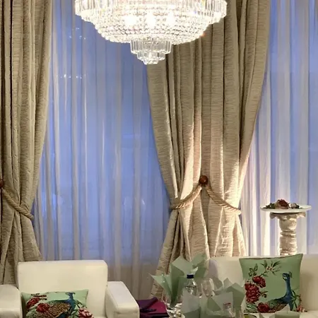 De Caractere Le Lys Bleu *